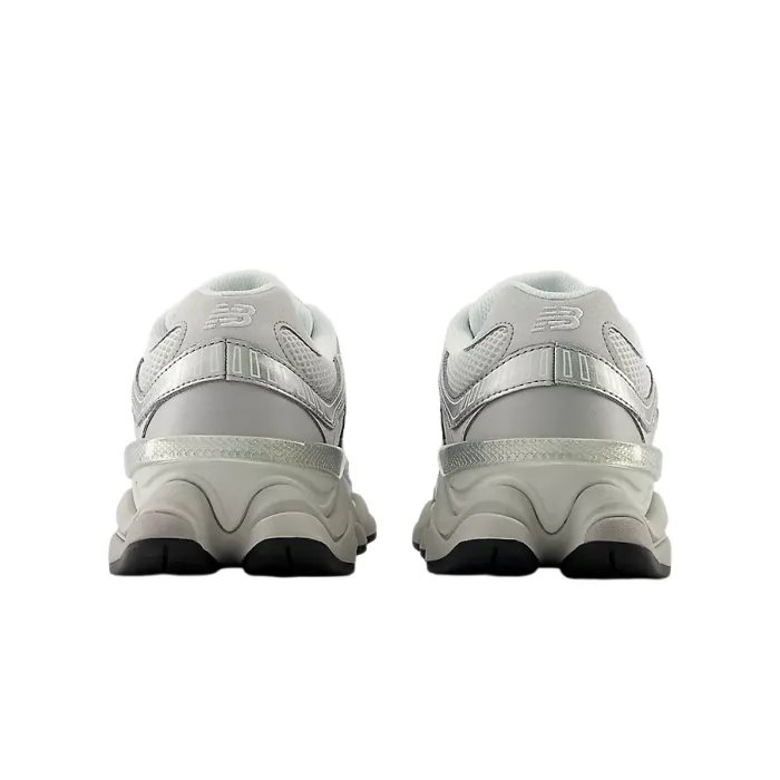 Sneakers New Balance 9060MU