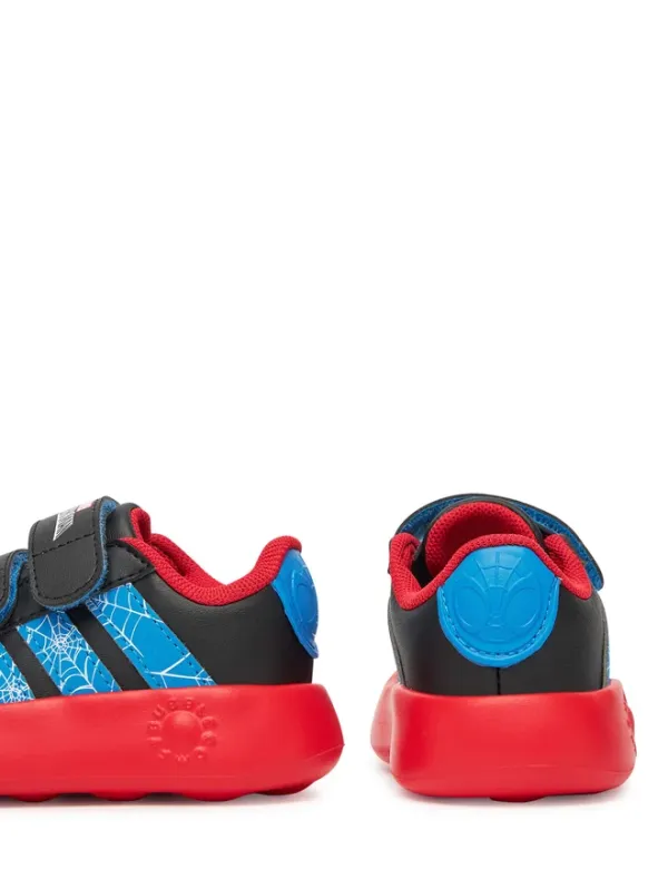 Sneakers Grand Court Spider-Man Cf
