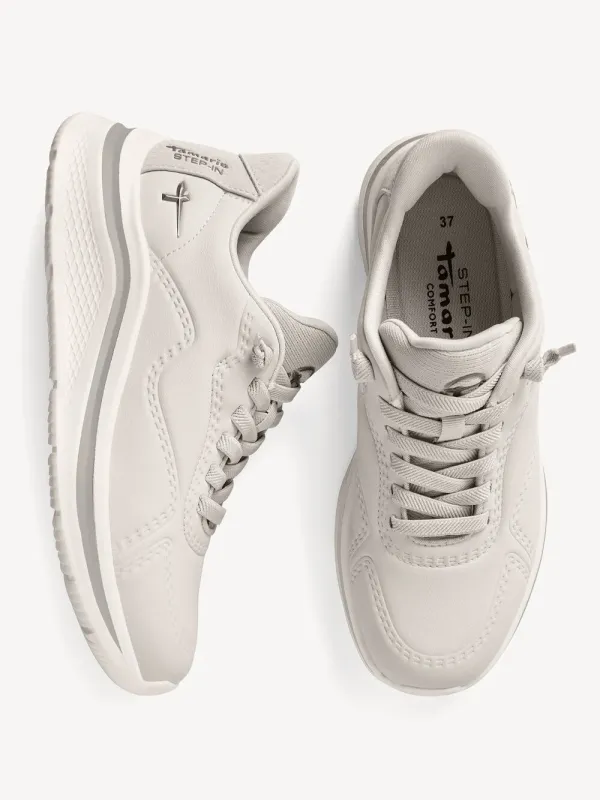 Sneakers beige modello Step In
