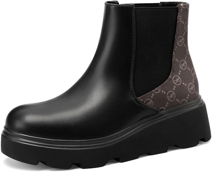 Stivaletti Chelsea in ecopelle con platform